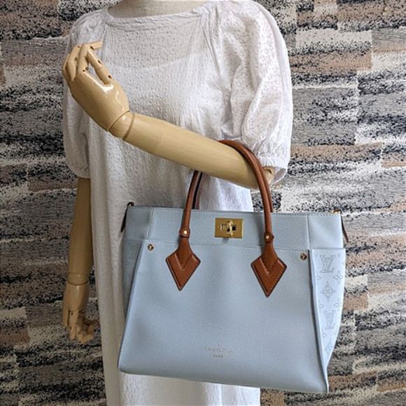 Louis Vuitton On My Side MM Leather Monogram Blue Oramp Shoulder Bag - Picture 11 of 11